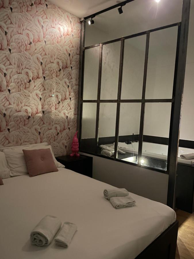 Royalroom2.0-Relaxing Spa & Luxury Apartments Lido di Ostia Exteriör bild